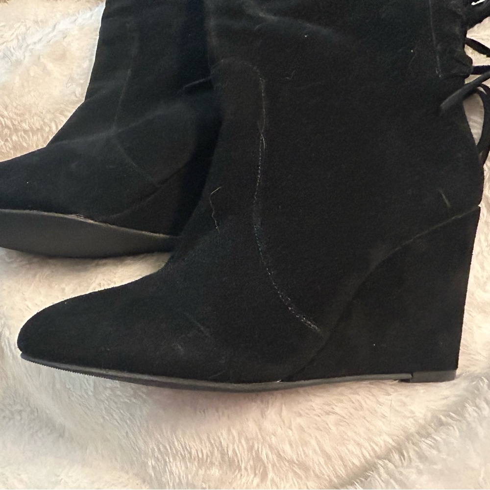 ✨CARLOS FALCHI✨Zoe Suede Fringe Boots